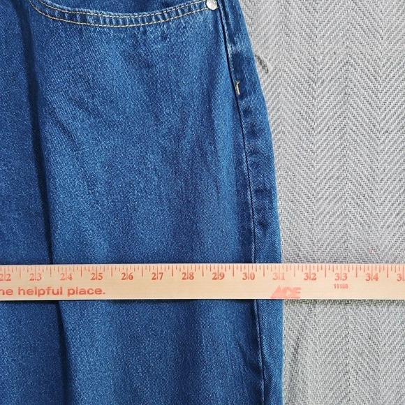 Pretty Little Thing Women's Jean Size 24 Recycled Plus Mid Blue Washed New w Tag - Picture 11 of 16